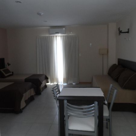 Apart Hotel Granada Neuquén Стая снимка