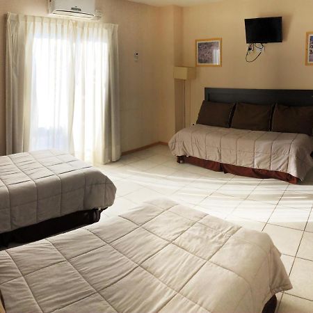 Apart Hotel Granada Neuquén Екстериор снимка