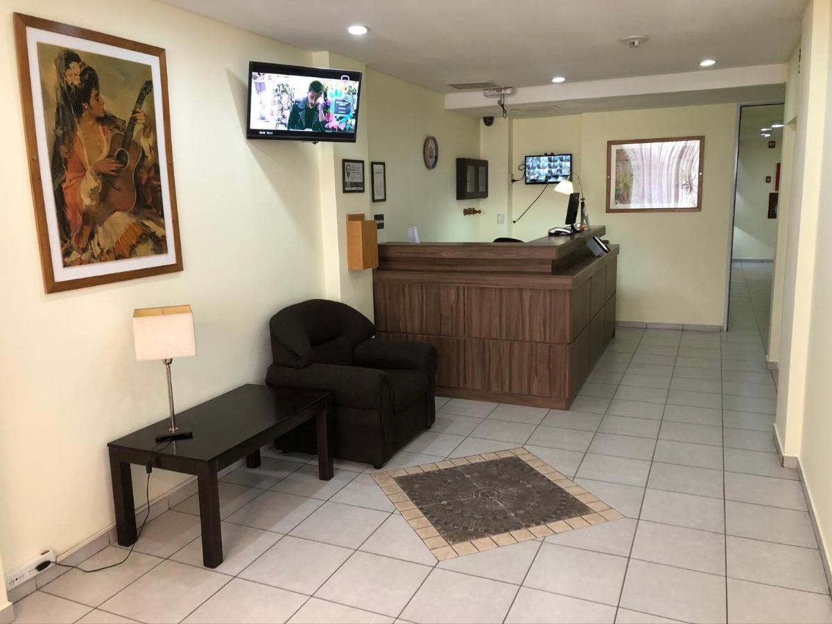 Apart Hotel Granada Neuquén Екстериор снимка