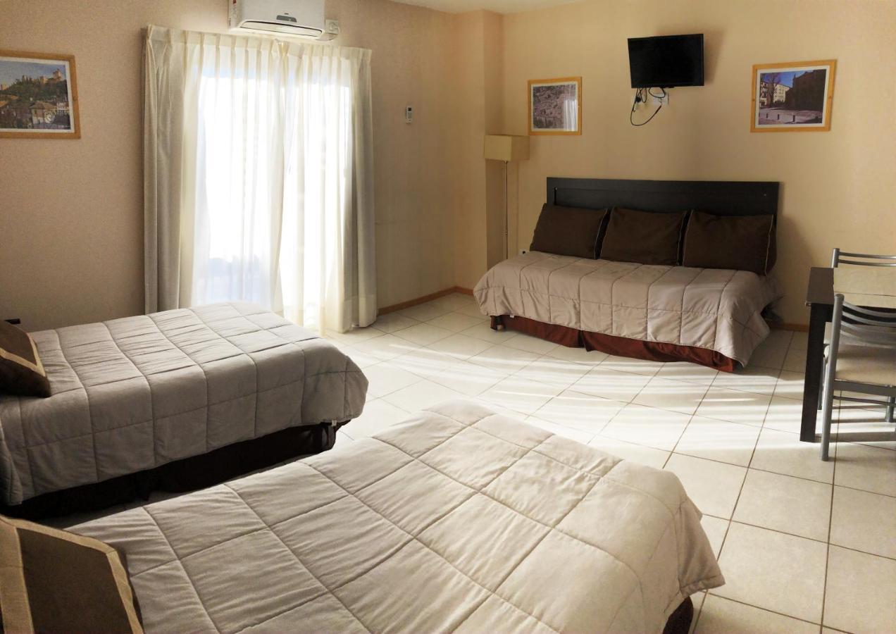 Apart Hotel Granada Neuquén Екстериор снимка